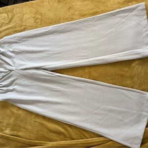 Abercrombie light tan trouser